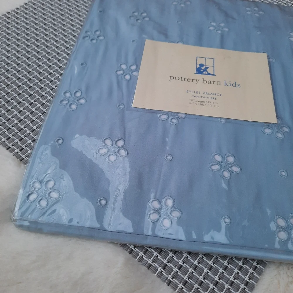 Pottery Barn Kids Eyelet Valance Tie Top Construction Baby Blue Nursery Gift